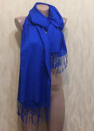 Приятный нежный шарф, палантин