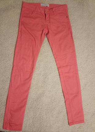 Женские брюки джинсы размер 36