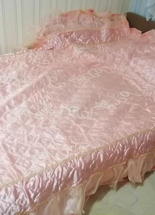 Покривало на ліжко + 2 декоративні подушки нове2 фото