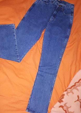Новые фирменные модные винтажные плотные джинсы варенки.5 фото