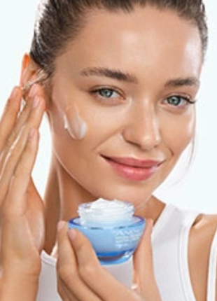 Крем-гель крем гель для лица увлажнение 72 часа avon anew hydra pro vita d water cream3 фото