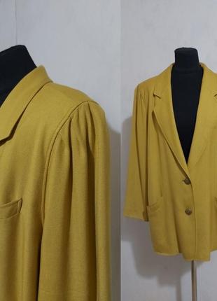 Пиджак прямого кроя с золотистыми пуговицами  шелк, вискоза golden gate, c&a