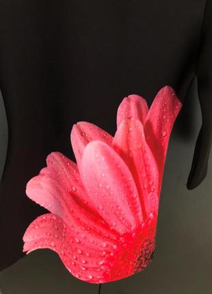 Міні сукня з квіткою4 фото