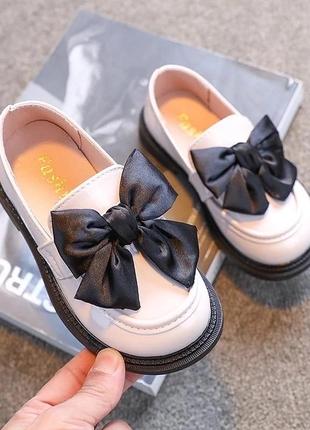 Туфли лоферы для девочки