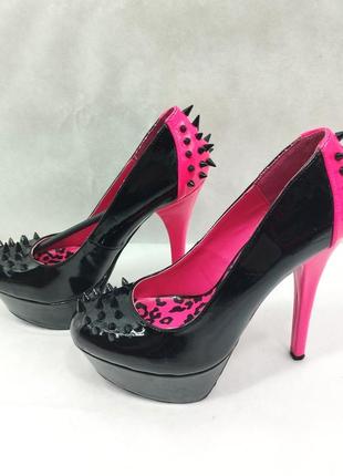 Туфли черные неоновые с шипами малиновые высокие каблуки шпильки розовые