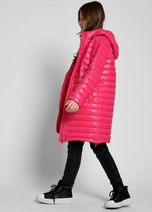 Модная детская удлиненная деми куртка x-woyz для девочки4 фото
