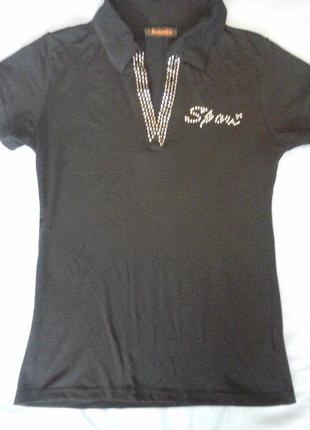 Черная стрейчевая футболка