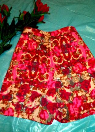 Яскраві приголомшливі до літа хлопоковие вільні у нозі кольорові шорти з кишенями