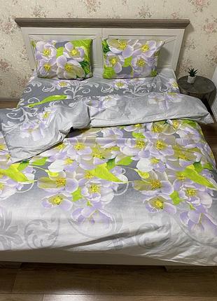 Комплект постельного белья цвет вишни ткань полисатин серо - салатового цвета