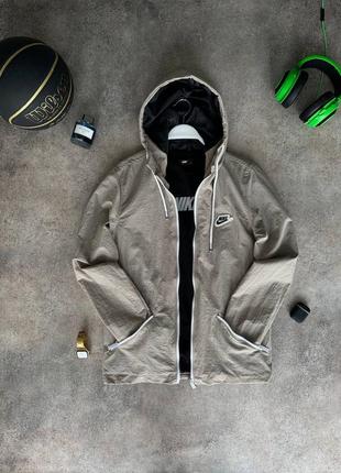 Ветровка nike/Медкая весна