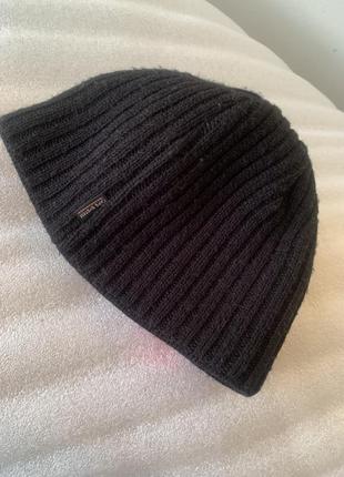 Очень теплая шапка cs подкладка на ушки