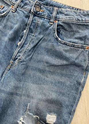 Рваные джинсы h&m3 фото