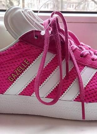 Фирменные кроссовки adidas gazelle(original).