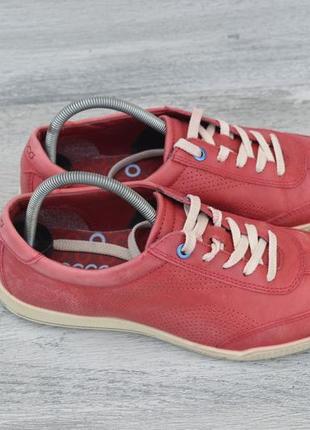 Ecco женские кожаные кроссовки красного цвета оригинал 37 37.5 размер2 фото