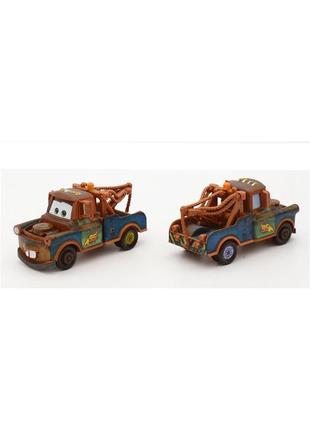 Машинки тачки cars mater (pixar disney): метр блискавка маквін. купить тачки сирник