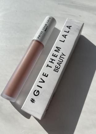 Матова рідка помада для губ give them lala beauty hydromatte liquid lipstick booty call