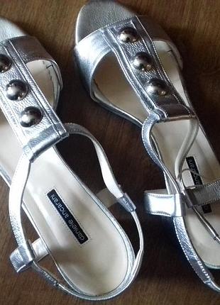 Итальянские кожаные босоножки