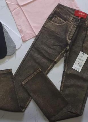 Шикарні яскраві джинси на дівчинку👸