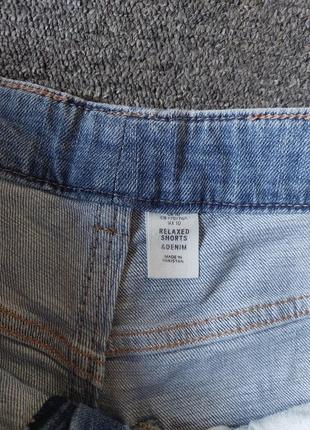 Стильные джинсовые шорты в стиле кэжуал4 фото