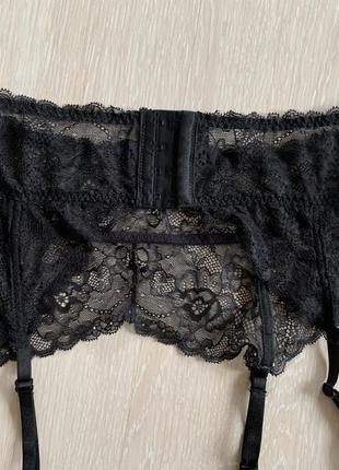 Панчохи, комплект, пояс для панчох і чулки