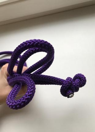 Скакалка гімнастична для гімнастики художньої 3 метри фіолетова 10 мм дитяча спортивна мотузкова5 фото