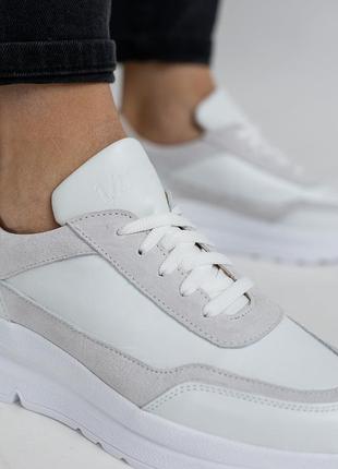 Стильні кросівки жіночі білі/сірі шкіряні/замшеві демі,демісезонні...