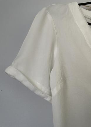 Блуза розпродаж asos біла виріз короткий рукав мінімалізм розмір м ґудзики7 фото