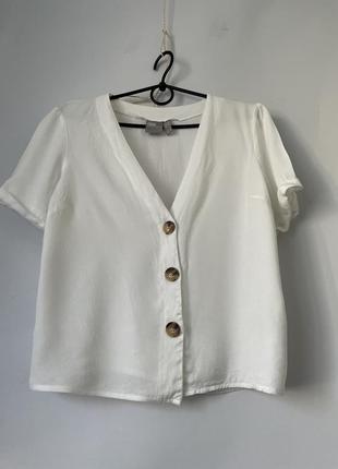 Блуза розпродаж asos біла виріз короткий рукав мінімалізм розмір м ґудзики8 фото