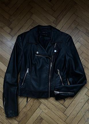 Женская куртка