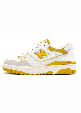 Мужские кроссовки new balance 550 sea salt varsity gold.