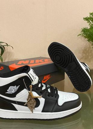 air jordan xi 11 bred official images retro (черно-белые)