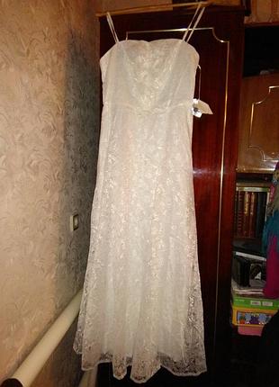 Платье гипюровое на подкладке