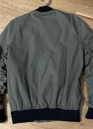 Бомбер h&m, цвет хаки.3 фото