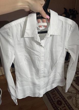 Белая рубашка