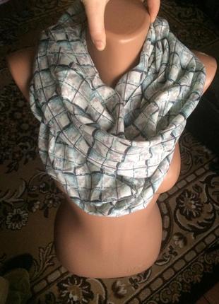 Яскравий новий шарф, хустка хомут street one
