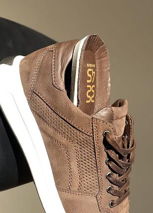 Стильні кросівки шкіряні коричневі чоловічі (весна/осінь/літо демі/демісезонні) для...