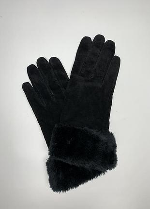 Женские кожаные перчатки на подкладке