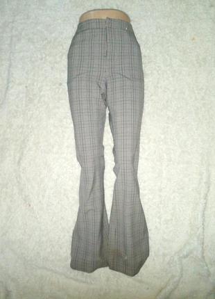 Брюки в клетку  клеш размер м-л