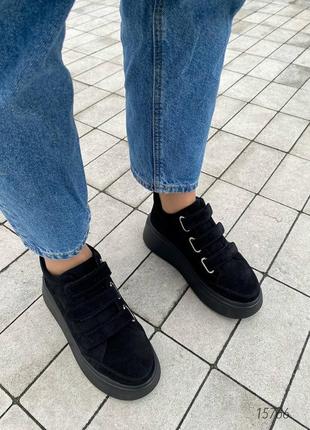 Натуральные замшевые демисезонные черные спортивные ботинки - кеды на байке на липучках5 фото