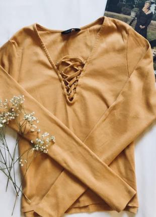 Гірчичний топ в рубчик