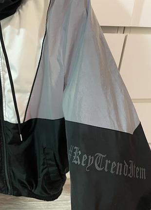 Куртка бомбер от tally weijl