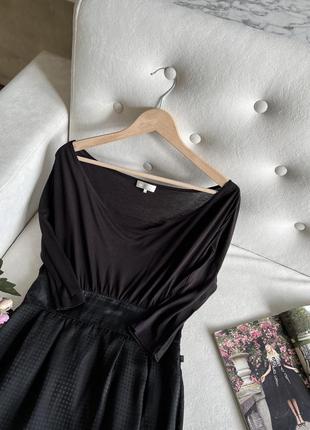 Маленькое черное платье8 фото