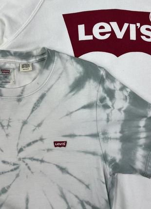 Футболка levis