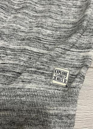 Чоловічий светр в ідеальному стані 4