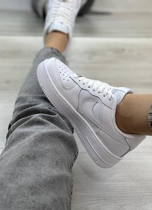 Кросівки nike