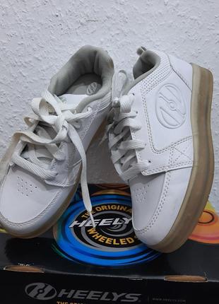 Роликові ковзани heelys premium 1 lo lighted triple white9 фото