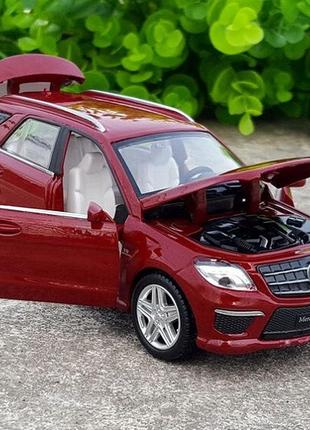 Колекційна металева машинка mercedes-benz ml 63 amg