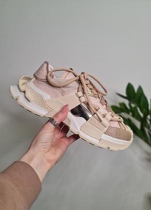 Стильные женские кроссовки 36-40 бежевые/розовые