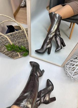 Екслюзивні чоботи з італійської шкіри рептилія жіночі на підборах