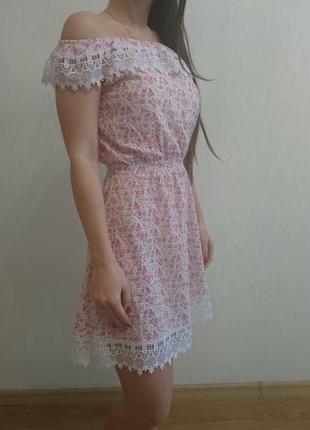 Легкое летнее платье с кружевом2 фото